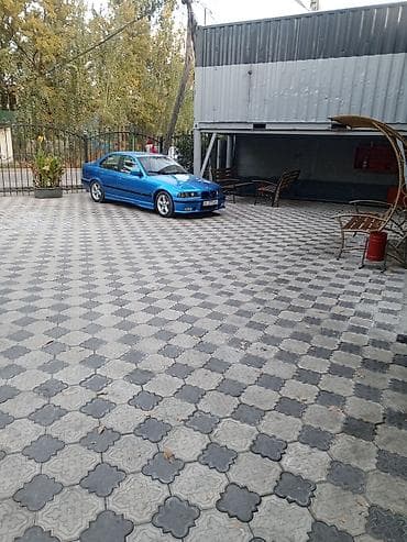 кузов е36: BMW 3 series: 1994 г., 2.5 л, Механика, Бензин, Седан — 7