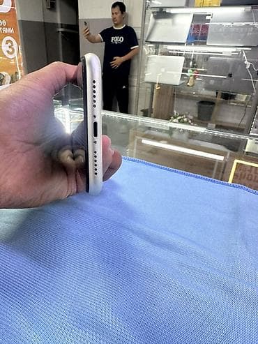 11: IPhone 11, белый цвет, память 128 ГБ. Характеристики и детали с — 6
