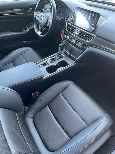 смешанные: Honda Accord: 2020 г., 2 л, Вариатор, Бензин, Седан — 5