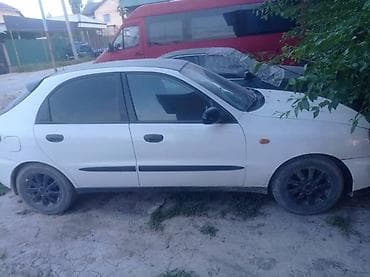 Daewoo Lanos: 1999 г., 1.3 л, Автомат, Бензин, Хэтчбэк