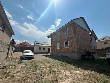 Недвижимость: 4 комнаты, 107 м², Арча-Бешик ж/м 2 этаж — 1