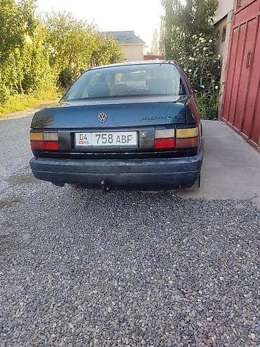 transporter t3: Volkswagen Passat: 1992 г., 1.8 л, Механика, Бензин, Седан — 4