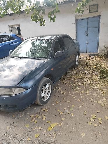фиат панда: Mitsubishi Carisma: 1997 г., 1.6 л, Механика, Бензин, Седан — 9