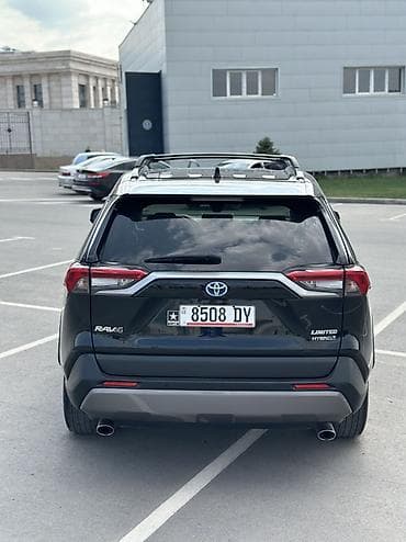 дипломат: Toyota RAV4: 2020 г., 2.5 л, Гибрид, Кроссовер — 3