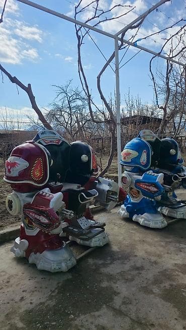 Готовый бизнес: Детские электромобили-аттракционы «роботы» (2 шт.) - Формат: сидячие — 3