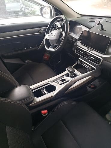 авто каран: Geely Coolray: 2023 г., 1.5 л, Автомат, Бензин, Кроссовер — 5