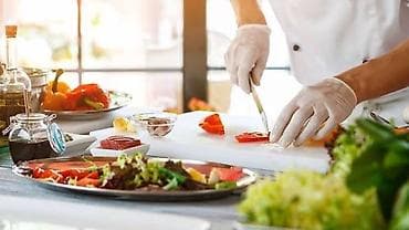 Требуется Су-шеф : Универсал, Европейская кухня, 1-2 года опыта at lalafo.kg Требуется Су-шеф : Универсал, Европейская кухня, 1-2 года опыта