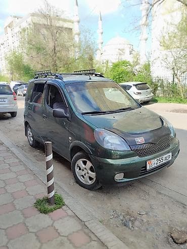 тайооа ярис: Toyota Yaris: 2000 г., 1.5 л, Механика, Газ — 4