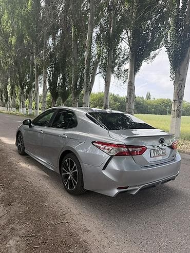 машины за 20 тысяч долларов: Toyota Camry: 2019 г., 2.5 л, Автомат, Бензин, Седан — 8