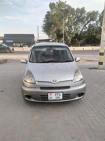 Транспорт: Toyota Funcargo: 2002 г., 1.3 л, Автомат, Бензин, Универсал — 3