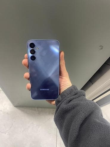 Samsung Galaxy A15, Б/у, 128 ГБ, цвет - Голубой