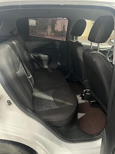 mazda cronos: Chevrolet Spark: 2019 г., 1 л, Вариатор, Бензин, Хэтчбэк — 7