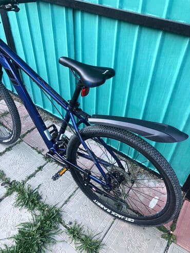 купить багажник на крышу авто в бишкеке: Горный велосипед, Рама M (156 - 178 см), Алюминий, Б/у — 2