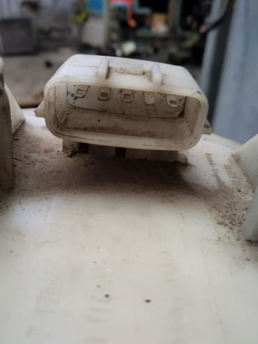 купить мотор на ниву: Ниссан алмеро Тино 1.8абём 2003год — 2