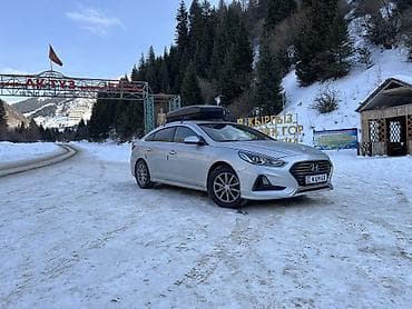 subaru lmpreza: Hyundai Sonata: 2019 г., 2 л, Газ, Седан — 3