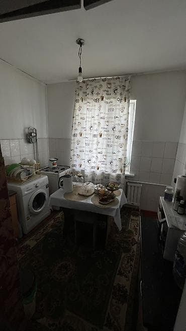 Квартиры: 2 комнаты, 50 м², Индивидуалка, 4 этаж, Требуется ремонт — 6
