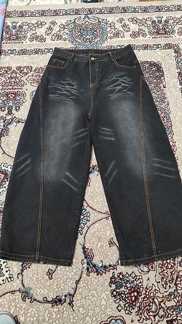 Көйнөктөр: Продаю широкие штаны (Деним/джинсы) размера 3XL Причина продажи — 1