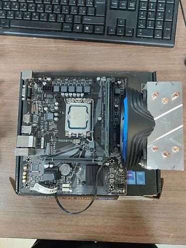 intel core 2 duo: Материнская плата для ПК, Б/у, Gigabyte, LGA1700, Mini-ATX — 1