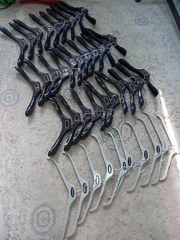 KG - Сoat hangers
