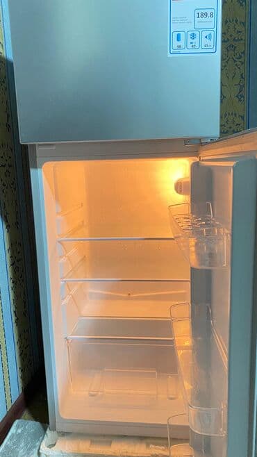 бу холодильник продаю: Холодильник Avest, Новый, Двухкамерный — 1