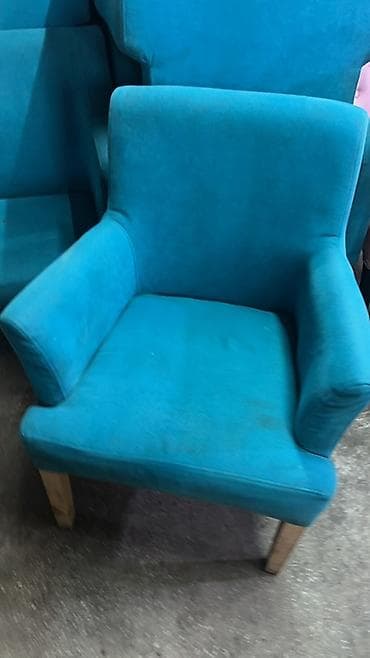 Кресло с подлокотниками, бирюзовое - Тип: мягкое кресло для