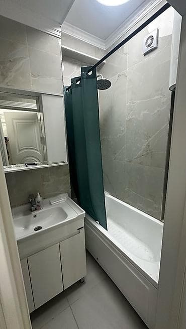 продаю квартиру бостери: 2 комнаты, 63 м², 3 этаж, Дизайнерский ремонт — 6