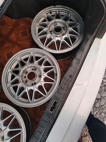 Литые Диски R 15 Комплект, отверстий - 5, Б/у