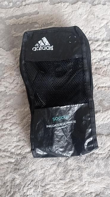 Перчатки для футбола adidas Predator Ultimate Fingersave -
