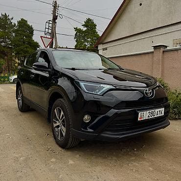 range rower: Toyota RAV4: 2016 г., 2 л, Вариатор, Бензин, Кроссовер — 1