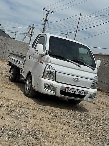 дизель 53: Hyundai Porter: 2019 г., 2.5 л, Механика, Дизель, Фургон — 3