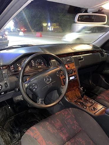 mashina mers: Mercedes-Benz E-Class: 2001 г., 2.4 л, Автомат, Бензин, Седан — 8