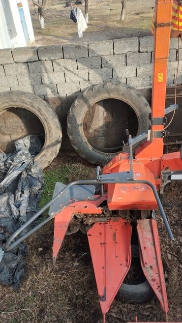 Транспорт: Кормоуборочная навесная жатка-измельчитель KUHN (подбор и подача — 3