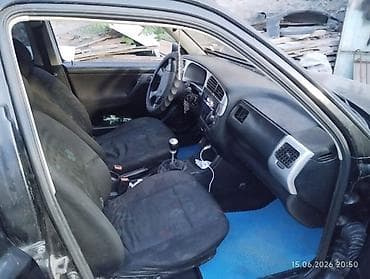 124 e500: Volkswagen Golf: 1994 г., Механика, Газ, Хэтчбэк — 9