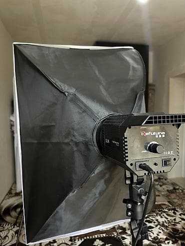 свет для студии: Комплект студийного света для фото/видео. Состав: - 2 стойки-штатива — 6