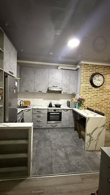 700: 3 комнаты, 67 м², Юг-2 мкр Индивидуалка, 10 этаж, Евроремонт — 1