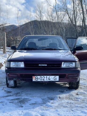 сумки с деревянными ручками: Toyota Carina II — салон и интерьер - Руль с надписью Carina II — 2