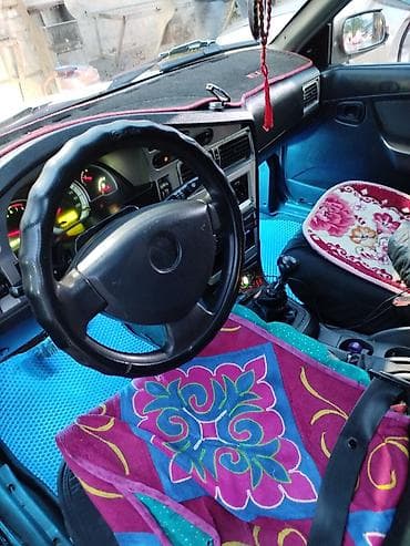 step 2: Chevrolet Nexia: 2008 г., 1.6 л, Ручные, Бензин, Седан — 6