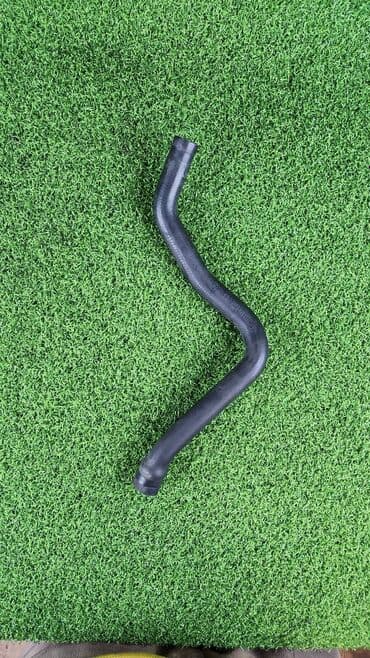 блок предохранителей: Патрубок 6421 8 367 929 Е39 Год 2000 В отличном состоянии, очень — 2