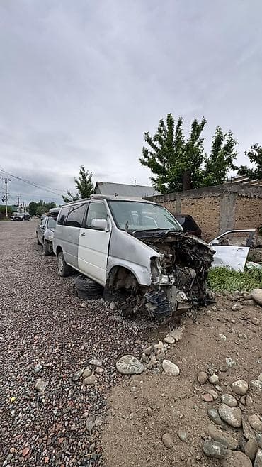 минивен левый: Honda — 7