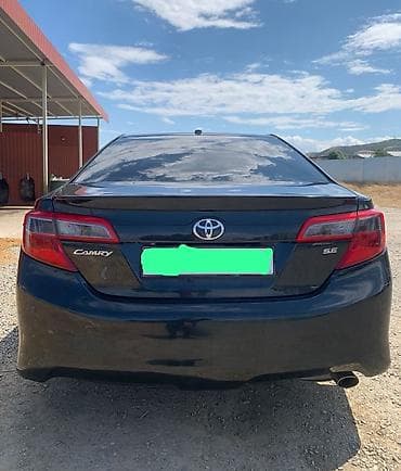 Toyota Camry: 2014 г., 2.5 л, Автомат, Бензин, Седан — 2