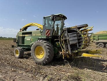 Силос комбайн сатылат Кормоуборочный комбайн John Deere 6610 с — 2