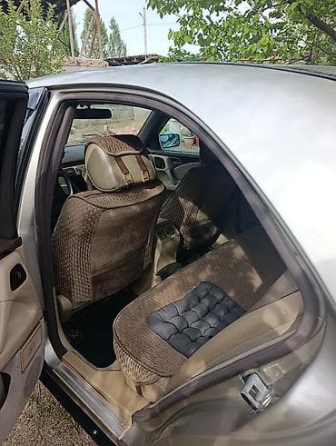 Mercedes-Benz E-Class: 1997 г., Автомат, Седан — 1