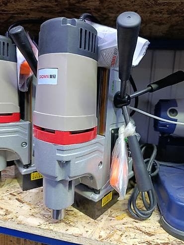 прадаю дрел: Магнитный сверлильный станок Crown - Тип: переносной магнитный — 1