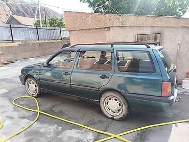 кок талаа: Volkswagen Golf Variant: 1994 г., 2 л, Автомат, Бензин, Универсал — 2
