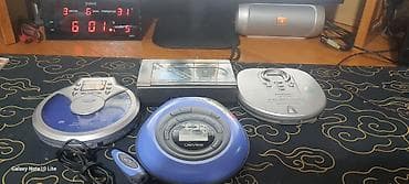 компакт диски: Портативные CD-плееры (дисковые плееры) + кассетная дека — 2