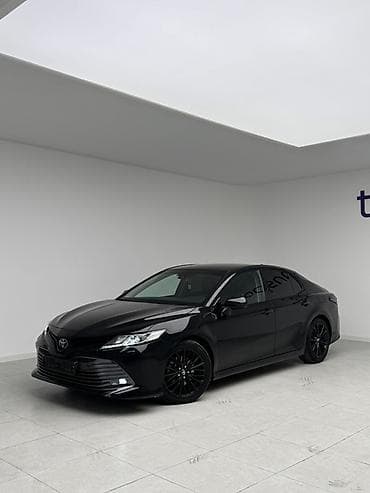 camry: Toyota Camry: 2018 г., 2.5 л, Бензин, Седан — 3
