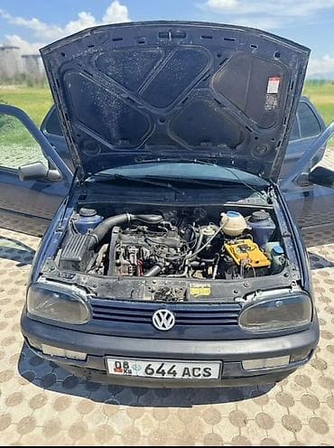 5 100 subaru: Volkswagen Golf: 1992 г., 1.8 л, Механика, Бензин, Хэтчбэк — 5