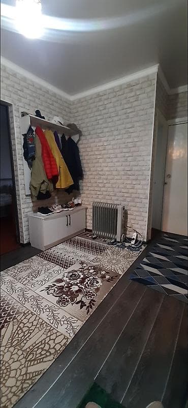 комнаты ысык кол: 3 бөлмө, Менчик ээси, Үй-бүлөлүүлөргө, Толугу менен эмереги бар — 1
