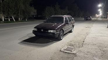 Volkswagen Passat Variant: 1993 г., 1.8 л, Ручные, Бензин, Универсал