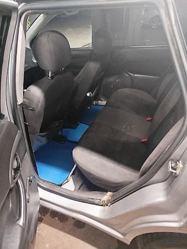Ford Focus: 2003 г., 1.8 л, Механика, Дизель, Универсал — 3